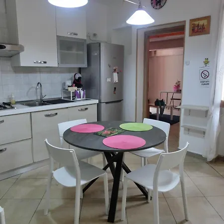 Stefy House *